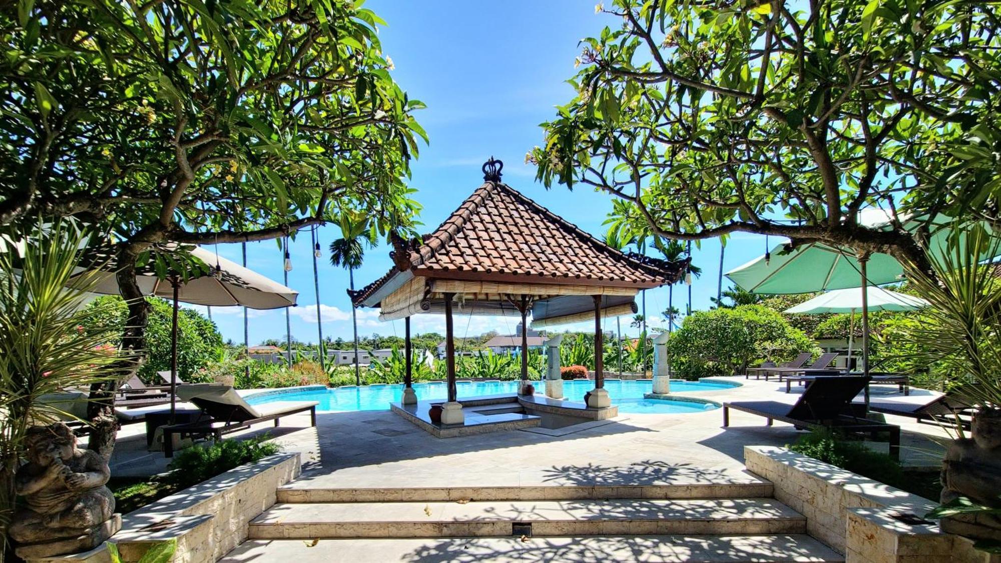 Nipuri Resort And Villas Seminyak By Kamara Buitenkant foto