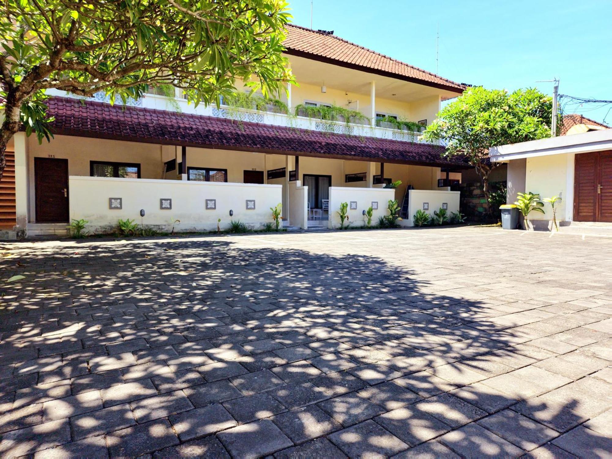 Nipuri Resort And Villas Seminyak By Kamara Buitenkant foto