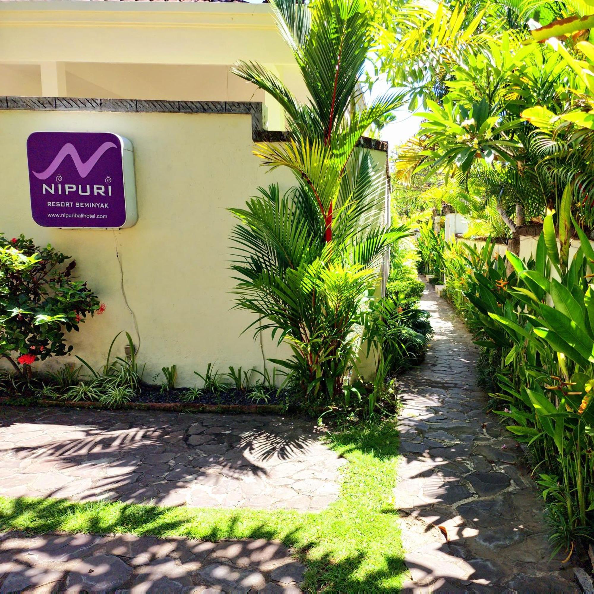 Nipuri Resort And Villas Seminyak By Kamara Buitenkant foto