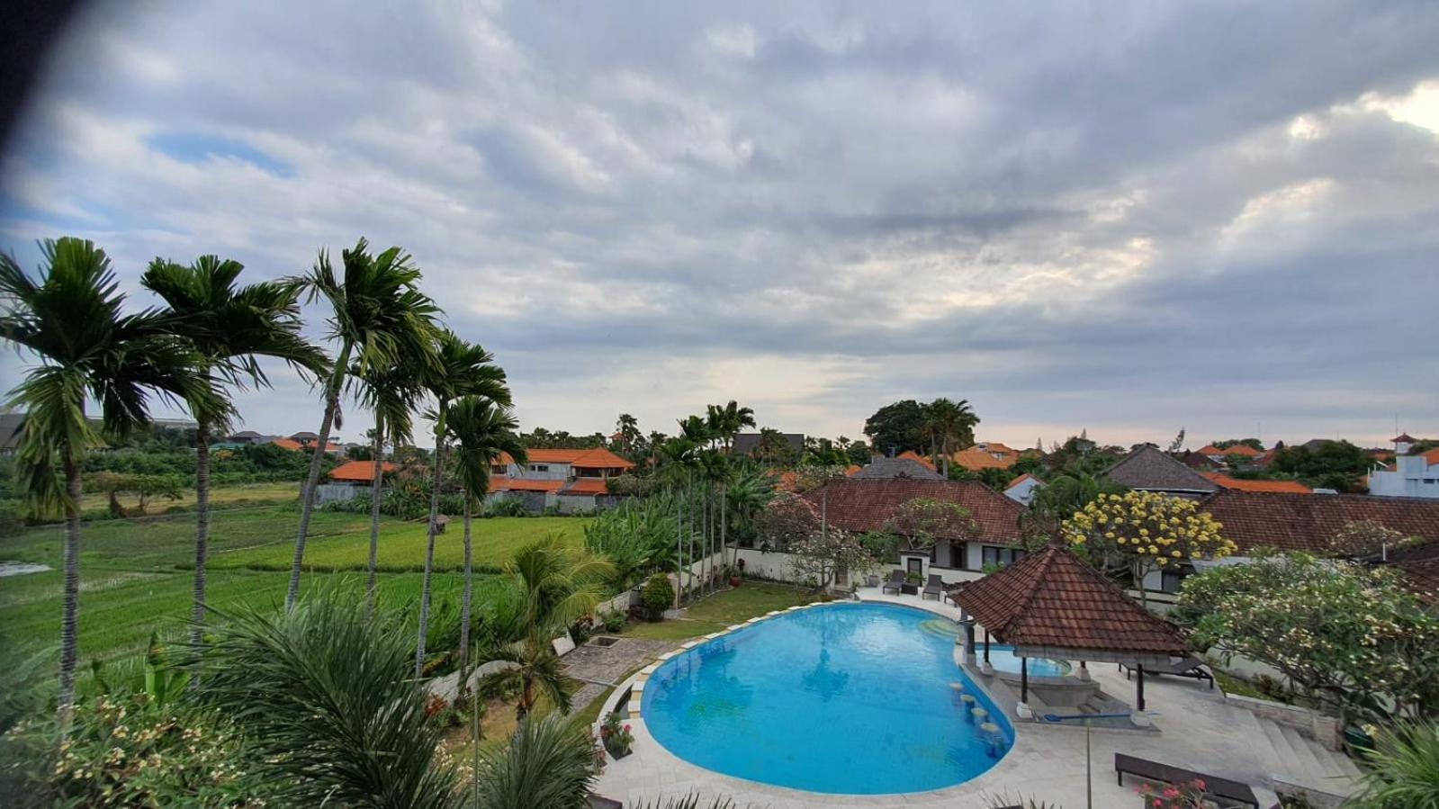 Nipuri Resort And Villas Seminyak By Kamara Buitenkant foto