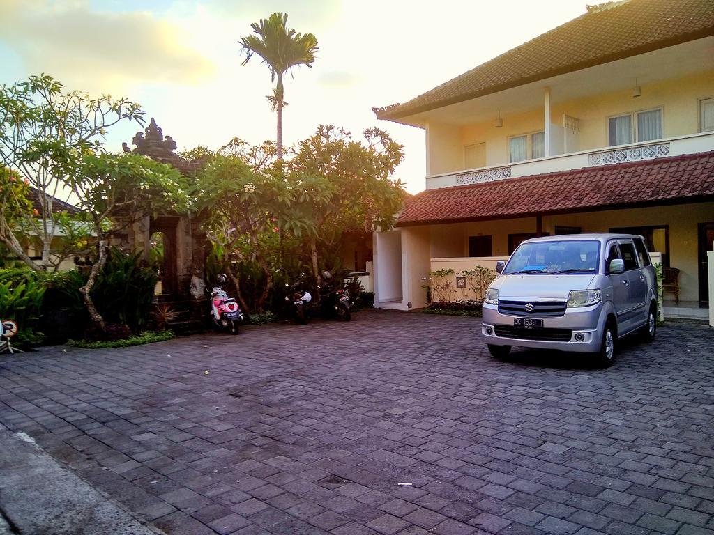 Nipuri Resort And Villas Seminyak By Kamara Buitenkant foto