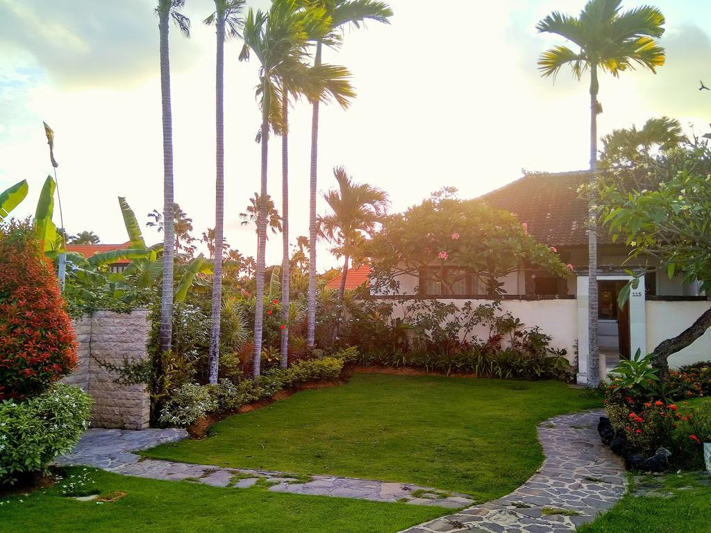 Nipuri Resort And Villas Seminyak By Kamara Buitenkant foto