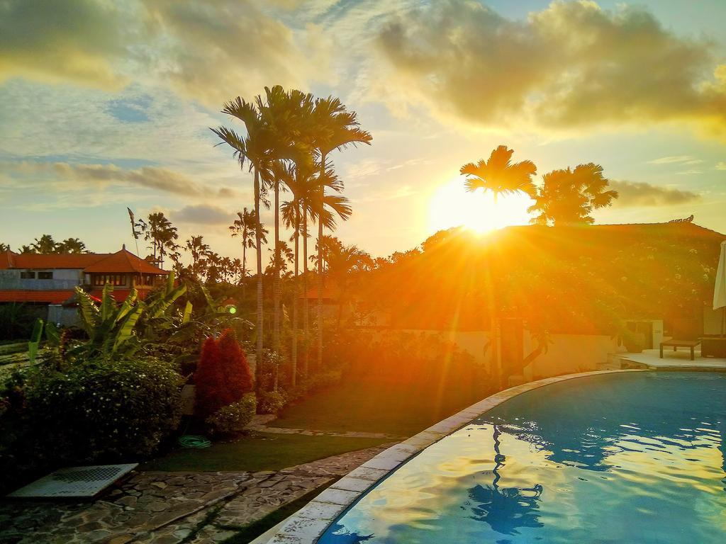 Nipuri Resort And Villas Seminyak By Kamara Buitenkant foto