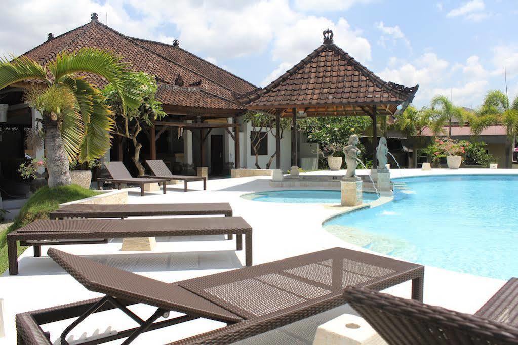 Nipuri Resort And Villas Seminyak By Kamara Buitenkant foto