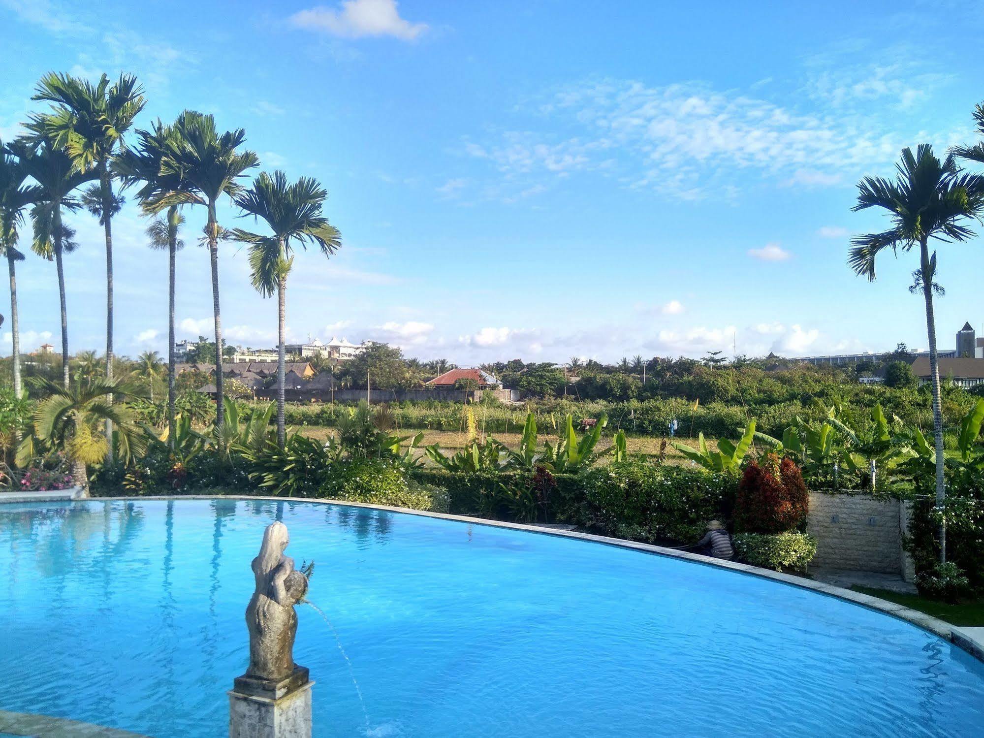 Nipuri Resort And Villas Seminyak By Kamara Buitenkant foto