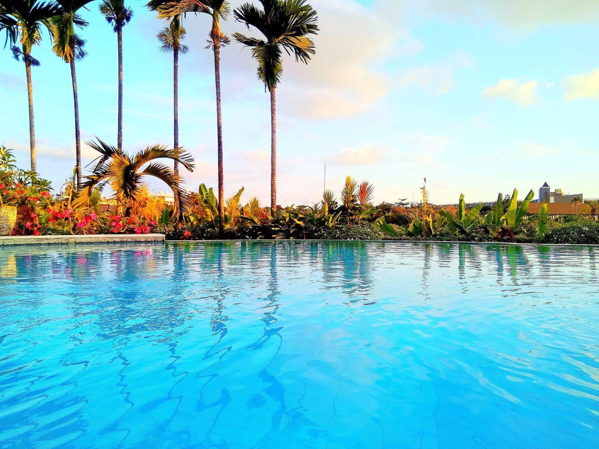 Nipuri Resort And Villas Seminyak By Kamara Buitenkant foto